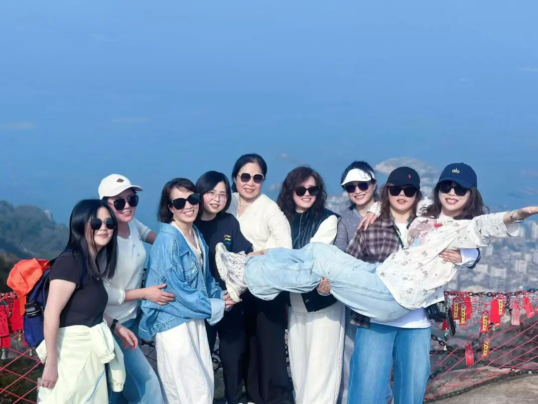 和你一起去看海|三月与丽人,一起拥抱春天